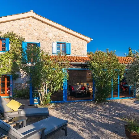 Semesterbostad Old Stonehouse Stari San Pinezići
