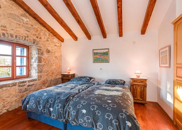Nyaraló Old Stonehouse Stari San *